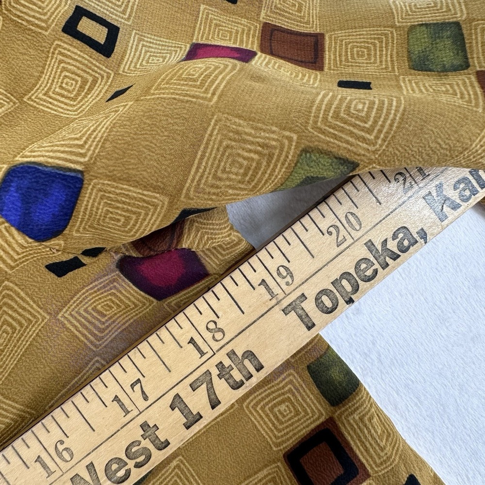 Vintage Jessie June Button Up Blouse Womens M‎ 100% Silk Gold Geometric Print - Picture 9 of 10
